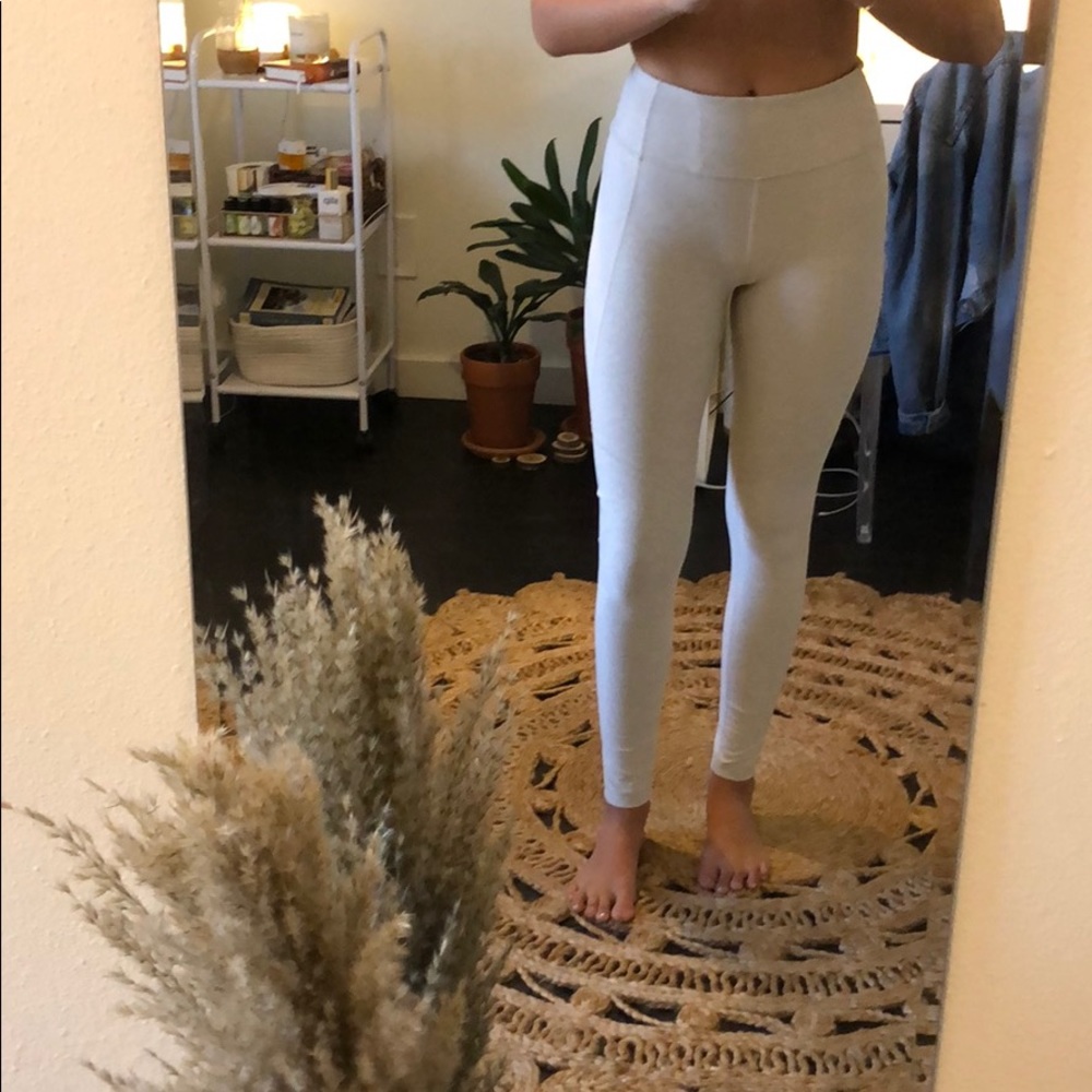 outdoor voices leggings